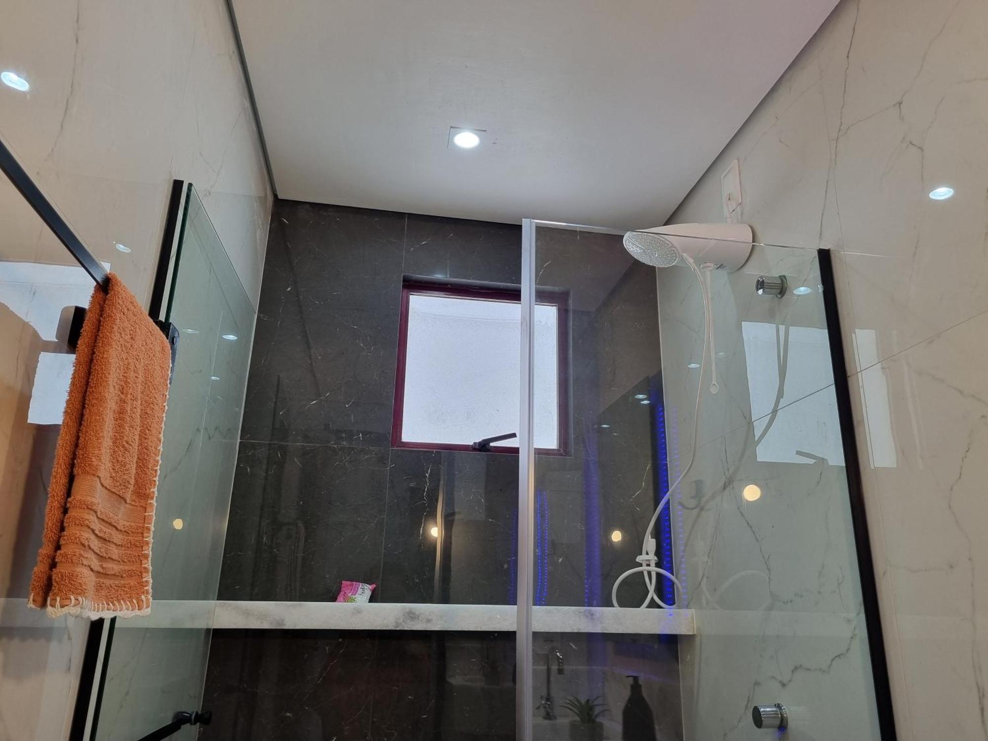 Uma Quadra E Meia Do Mar Ar Wifi Smart Tv อิตาเปมา ภายนอก รูปภาพ